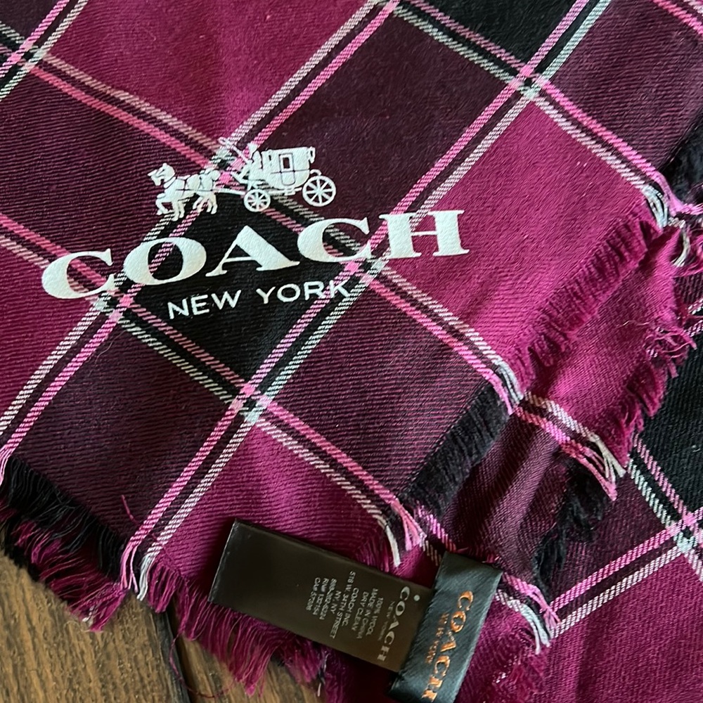 Coach scarf/wrap